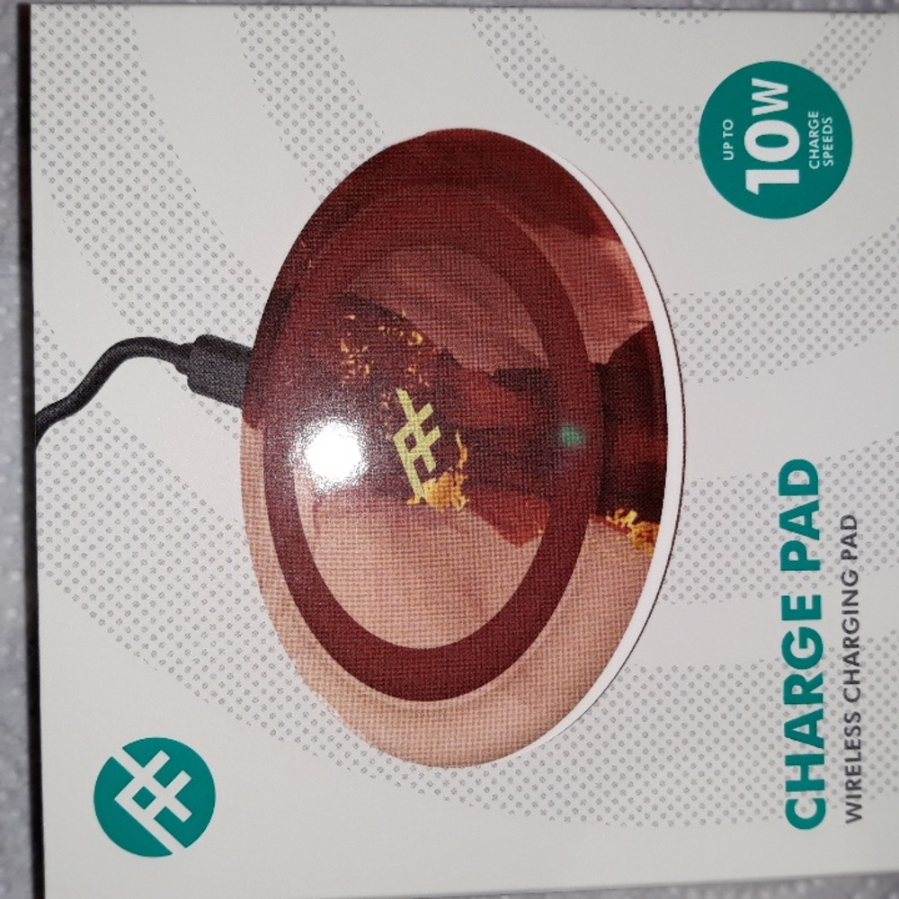 WIRELESS Charging pad By ZAGG 10W NEW NWT